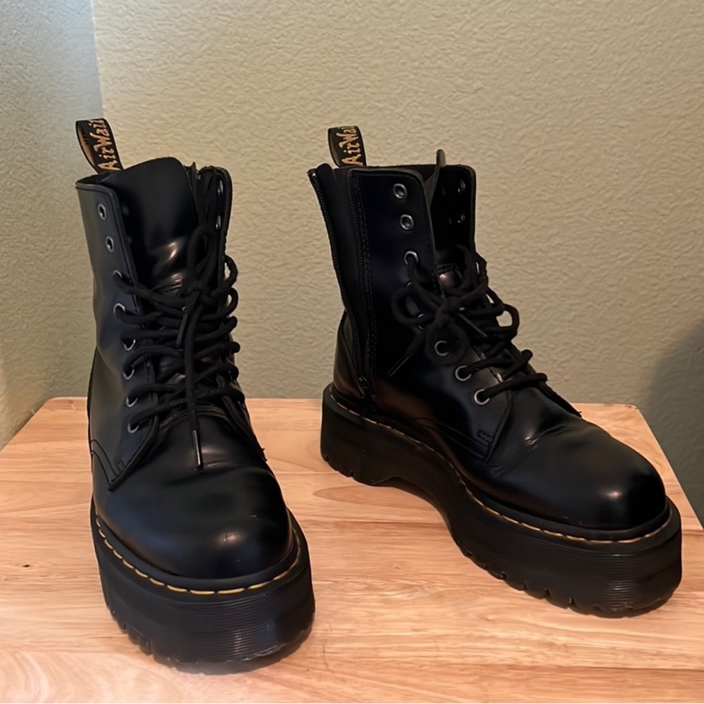 DR. MARTENS Jadon Womens Platform Boots